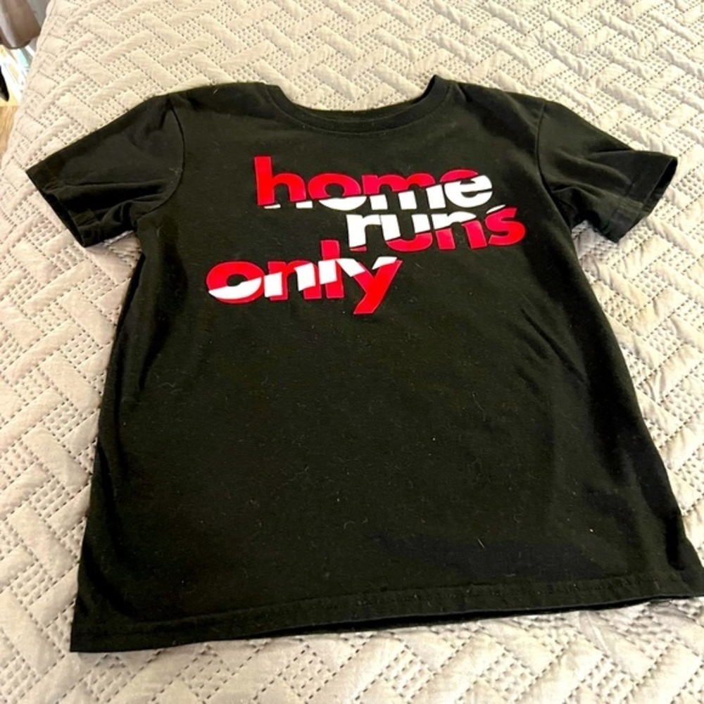 T-shirt​​​​